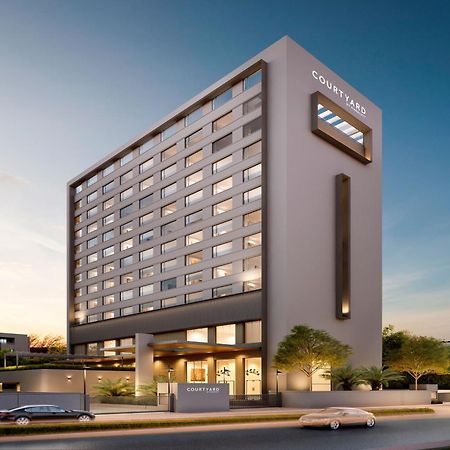 Courtyard By Marriott Vadodara Eksteriør billede